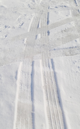 snow tireの写真素材
