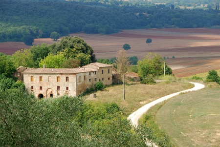 Beautiful Tuscan view on outskirts of Monteriggioniのeditorial素材