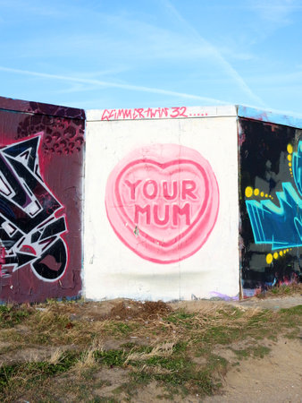 10th September 2019. Brighton, East Sussex, England. Humorous Graffiti Artworkのeditorial素材