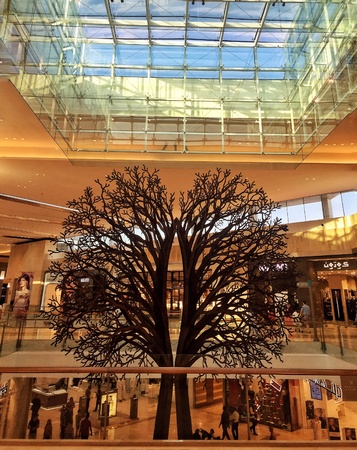 Wooden tree sculptureの素材