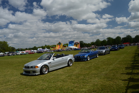 BROMLEY LONDONUK  JUNE 07 : BROMLEY PAGEANT of MOTORING. The biggest oneday classic car show in the world June 07 2015 in Bromley London UK.のeditorial素材