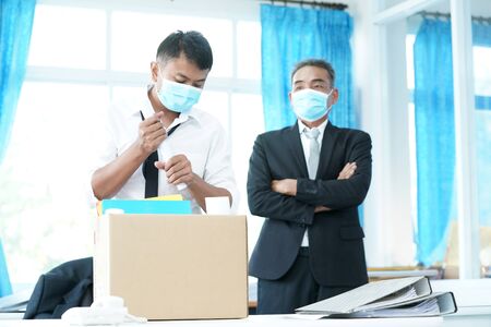 Unemployed man,businessman district due to unemployment failure from the COVID 19 disease situation,Coronavirus has turned into a global emergency,Coronavirus has turned into a global emergency.の写真素材