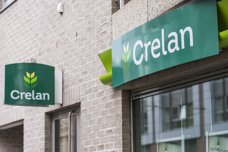 Crelan Belgian bank logo and branchのeditorial素材
