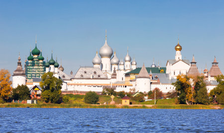 Panorama Kremlin of Rostov the Great, view from the lake Nero, Russiaのeditorial素材