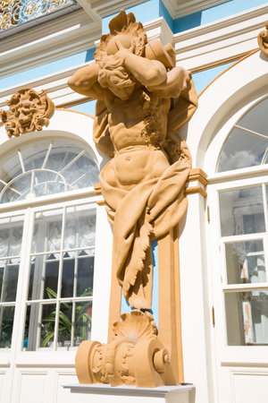 TSARSKOYE SELO, SAINT-PETERSBURG, RUSSIA - JULY 10, 2015: The figure of Atlant on the facade of the Catherine Palace in Tsarskoye Seloのeditorial素材