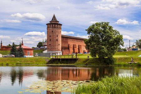 Panorama of the Kremlin in Kolomna and its reflection in the Kolomenka river, Moscow region, Russiaのeditorial素材