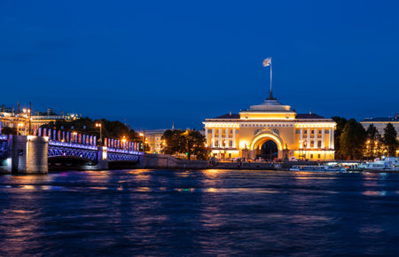 Night view of the Admiralty building and Palace bridge. St. Petersburg, Russiaのeditorial素材