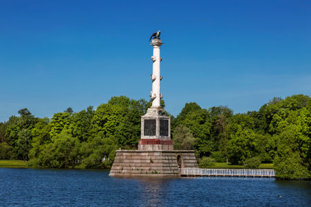 The Chesme column in Catherine Park, Tsarskoye Selo, Pushkin, Leningradskaya region, Russiaのeditorial素材