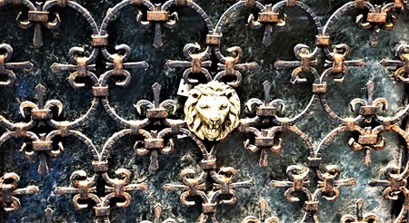 New trends in the architecture of Venice appeared only in the last quarter of the 15th century....