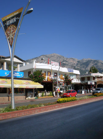 Ataturk Boulevard of Kemer with a view of the Taurus Mountainsのeditorial素材