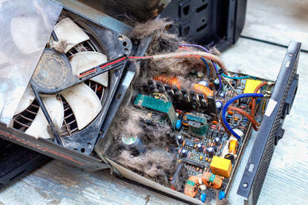 Cleaning personal computer from the dust