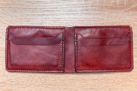 Handmade leather bifold natural full-grain leather wallet purse pouch