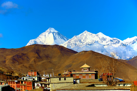 Snow capped mountains. Walley of the mountain river. Himalaya, Nepalのeditorial素材