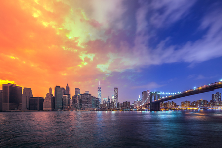 Brooklyn Bridge in a warm summer Day to Night New York City, USAの写真素材