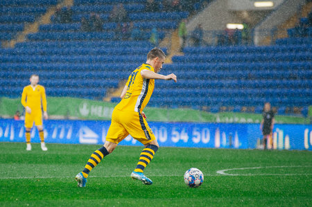 Kharkiv, Ukraine - October 5, 2019: Match of the Ukraine profesional league Metallist 1925 - Mykolaiv. Raining sport dayのeditorial素材