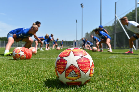 KHARKIV, UKRAINE - JUNE 26, 2021: Women FC Zhytlobud-1. Training pre season camp.のeditorial素材