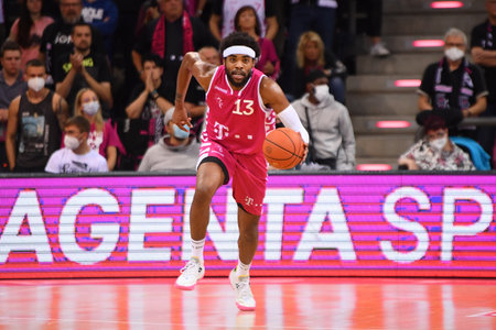 BONN, GERMANY - APRIL 24 2022:  Basketball match Telekom Baskets Bonn Vs BG GÃ¶ttingenのeditorial素材