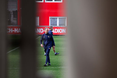 LEVERKUSEN, GERMANY - 10 MARCH, 2026: Kasper Hjulmand - Practice. The match of UEFA Champions League Bayer Leverkusen vs Arsenal London at BayArena.のeditorial素材
