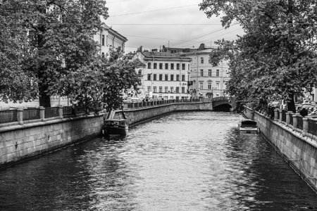 Saint Petersburg, Russia - September 18, 2022: People walk along the embankment of the Moika River in St. Petersburg Petersburg, Russia.のeditorial素材