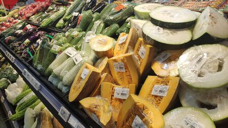 Vegetables that are selling in Chinese supermarketのeditorial素材