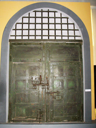 Hanoi, Vietnam, June 16, 2016: Old original entrance gate of Hoa Lo Prison. Hanoi, Vietnamのeditorial素材