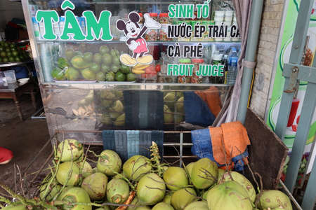 Hoi An, Vietnam, November 16, 2020: Window of a juice shop in Ba Le market in Hoi Anのeditorial素材