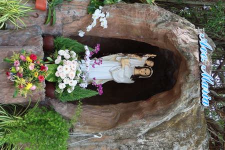 Hoi An, Vietnam, July 16, 2021: Image of the Virgin Mary in the courtyard of the Catholic Church Nha Tho Hoi An, Vietnamのeditorial素材