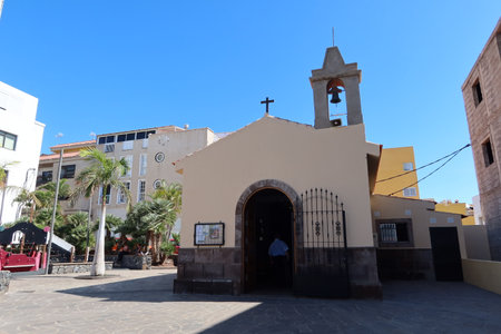 Los Abrigos, Tenerife, Spain, October 18, 2025: Facade of the parish of San Blas in Los Abrigos, on the Atlantic coast, Tenerife, Spainの写真素材