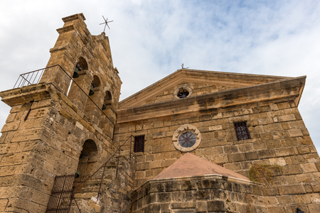 ZAKYNTHOS, GREECE - September 29, 2017: The ancient church of St. Nicholas of the Mole located on Solomos Square on the Ionian island of Zakynthos. Greeceのeditorial素材