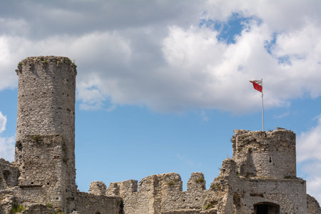 PODZAMCZE, POLAND - July 15, 2019: Ogrodzieniec Castle in Polish Jurassic Highland, Silesia region of Polandのeditorial素材