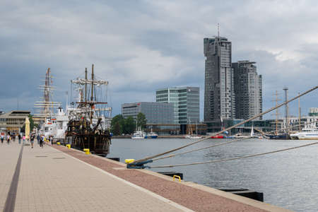 Gdynia, Poland - June 30, 2020: Seaside promenade with view of the Sea Towers skyscrapers in Gdyniaのeditorial素材