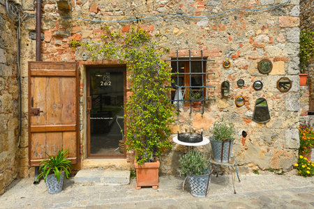 San Gimignano, Italy - April 30, 2023: San Gimignano medieval town in Tuscany, Italyのeditorial素材