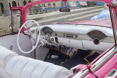 HAVANA, CUBA - JANUARY 04, 2018: A retro classic American carのeditorial素材