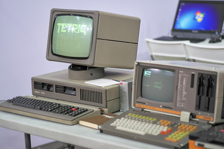 ST PETERSBURG, RUSSIA - OCTOBER 06, 2018: Old computer, an exhibit of the exhibition of robotics in St. Petersburgのeditorial素材