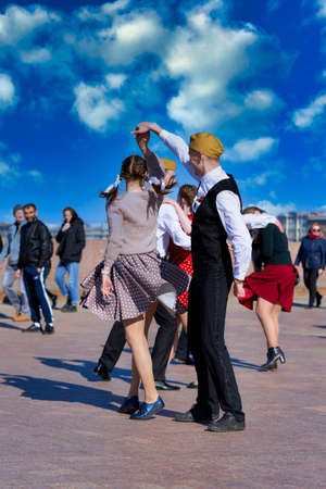 Couples dancing on Victory Day on St. Petersburg Squareのeditorial素材