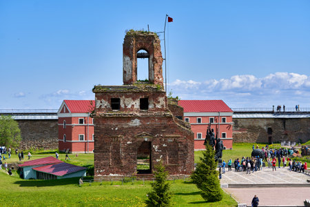 An excursion group visits the sights of the Oreshek fortress near St. Petersburgのeditorial素材