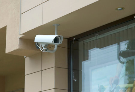 Object protection by means of a surveillance camera