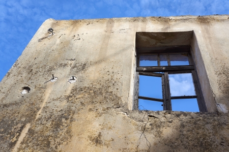 old house is ready for demolitionの写真素材