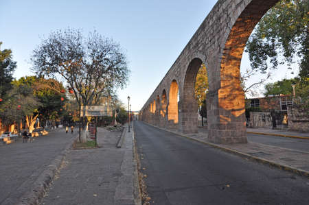 Morelia is the capital and largest city of the Mexican state of MichoacÃ¡n. The historic city center, which contains more than 1,000 colonial and churchesの写真素材