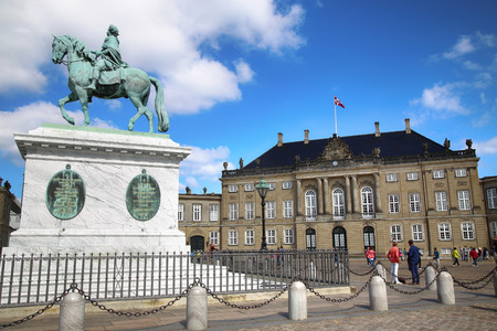 Copenhagen, Denmark â August  15, 2016: Sculpture of Frederik V on Horseback in Amalienborg Square, it's home of the Danish Royal family in Copenhagen, Denmarkのeditorial素材