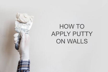 How to apply putty on walls.の写真素材