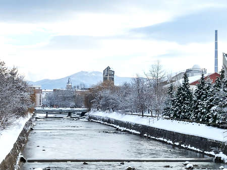 Sasar river in Baia Mare city, Romania - winterの写真素材