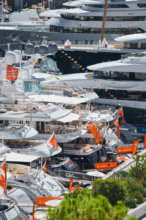 Monaco, Monte Carlo, 27 September 2022 - a lot of luxury yachts at the famous motorboat exhibition in the principality, the most expensive boats for the richest people around the world, yacht brokersのeditorial素材