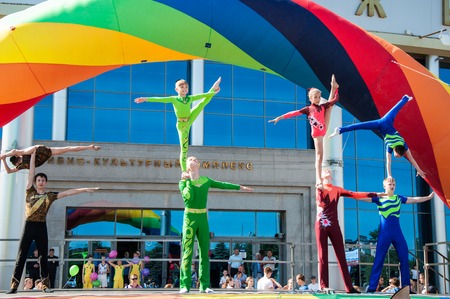 ORENBURG, ORENBURG region, RUSSIA, 1 June, 2014 year. Young acrobats, participant actions, Go in for sports, be the firstのeditorial素材