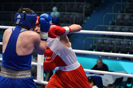 Orenburg, Russia-May 7, 2017 year: Boys boxers compete in the Championship of Russia in boxing among Juniors, born 1999-2000のeditorial素材