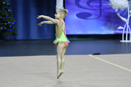 Orenburg, Russia - November 25, 2017 year: girls compete in rhythmic gymnastics on the Orenburg region Championship on rhythmic gymnastics "Winter melody-2017".のeditorial素材