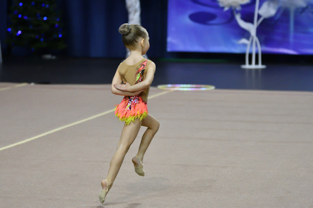 Orenburg, Russia - November 25, 2017 year: girls compete in rhythmic gymnastics on the Orenburg region Championship on rhythmic gymnastics "Winter melody-2017".のeditorial素材