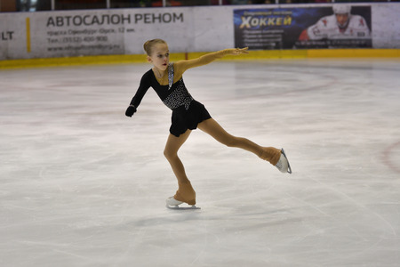 Orenburg, Russia - March 25, 2017 year: Girls compete in figure skating "Orenburg expanses"のeditorial素材