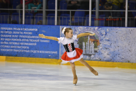 Orenburg, Russia - March 25, 2017 year: Girls compete in figure skating "Orenburg expanses"のeditorial素材