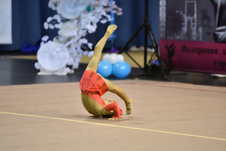 Orenburg, Russia - November 25, 2017 year: girls compete in rhythmic gymnastics on the Orenburg region Championship on rhythmic gymnastics "Winter melody-2017".のeditorial素材